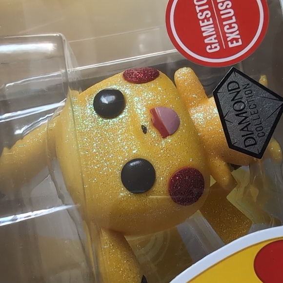 Pokemon Funko Pop Pikachu Glitter Diamond GameStop Exclusive #553 - Picture 8 of 8